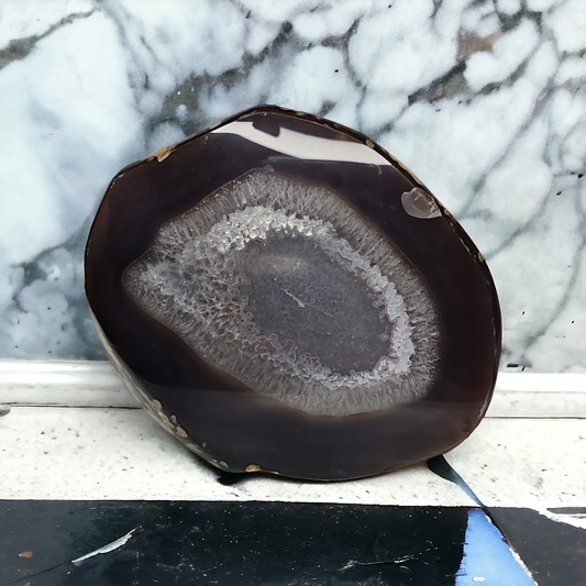 Agate enhydro